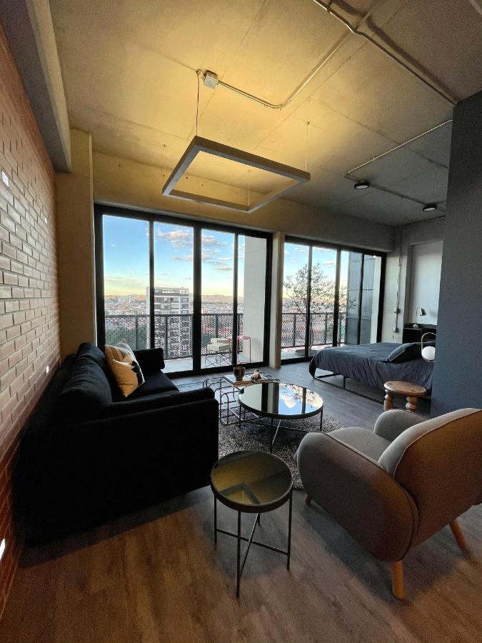 Loft In The Heart Of Americana, Have An Artsy Stay Гвадалахара Экстерьер фото
